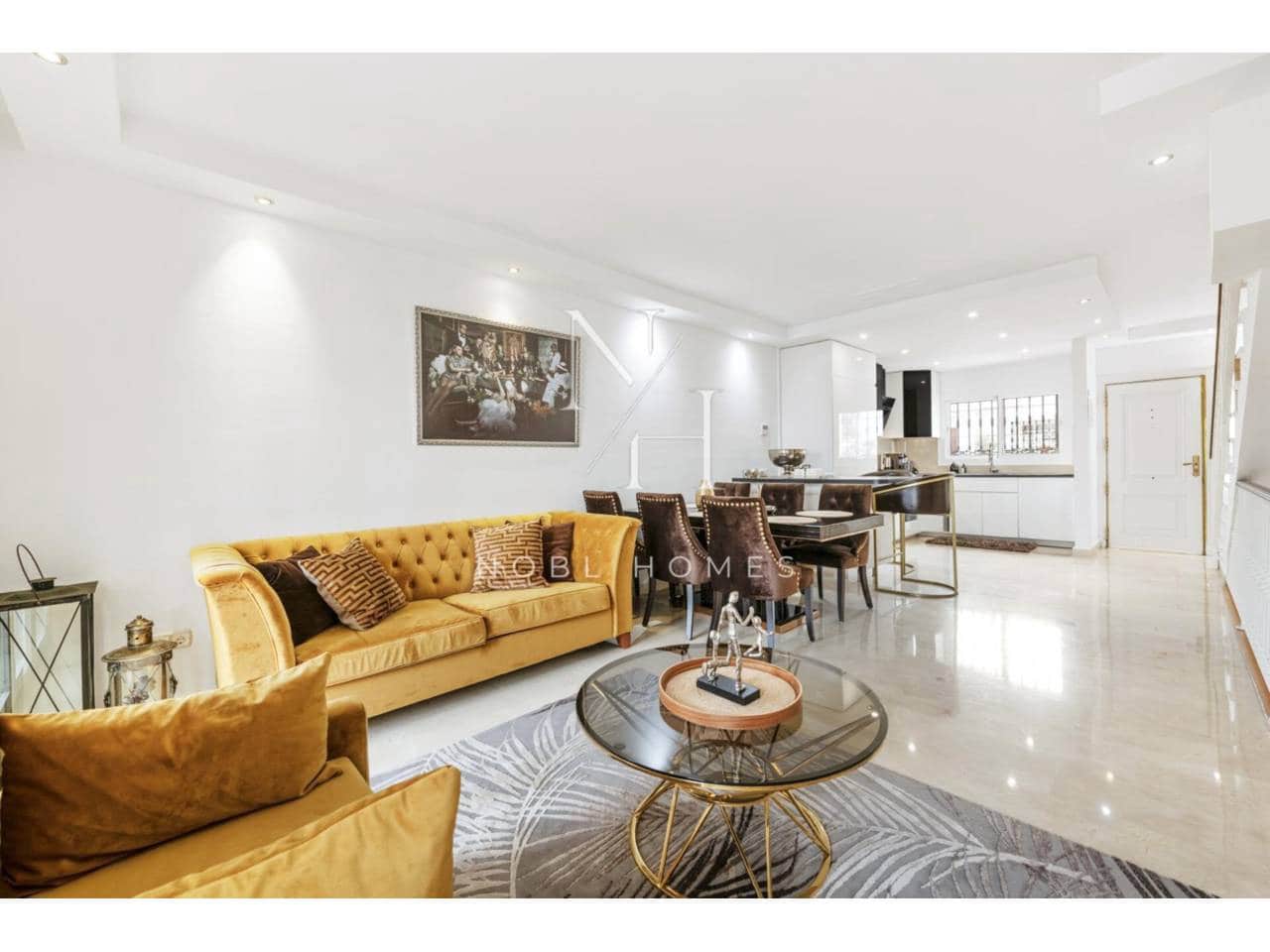 3 makuuhuone Rivitalo vuokrattavana paikassa Marbella mukana uima-altaan 
autotalli - 3 300 € (Ref: 9413650)