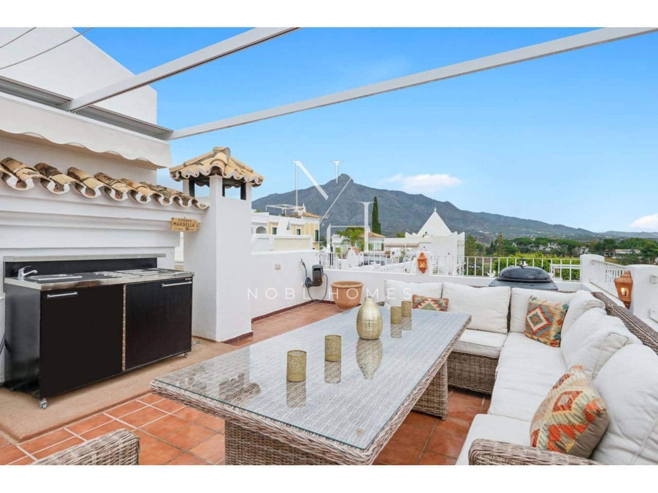 3 makuuhuone Rivitalo vuokrattavana paikassa Marbella mukana uima-altaan 
autotalli - 3 300 € (Ref: 9413650)