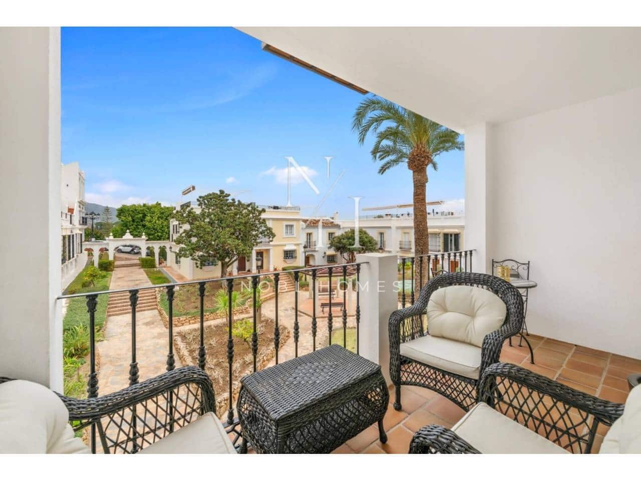 3 makuuhuone Rivitalo vuokrattavana paikassa Marbella mukana uima-altaan 
autotalli - 3 300 € (Ref: 9413650)