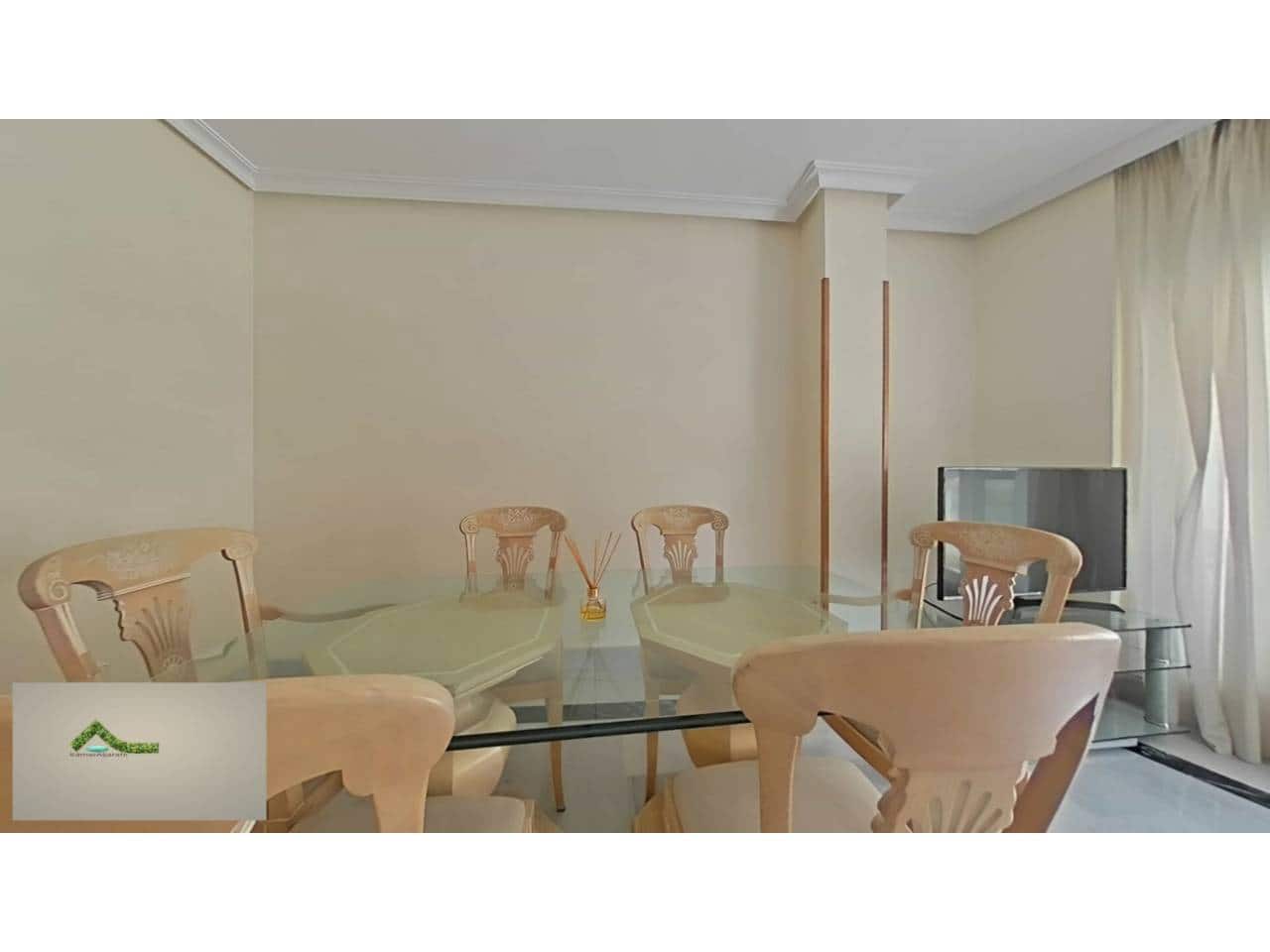 3 sypialnia Mieszkanie do wynajęcia w Marbella z basenem garażem - 2 400 € (Ref: 9421922)