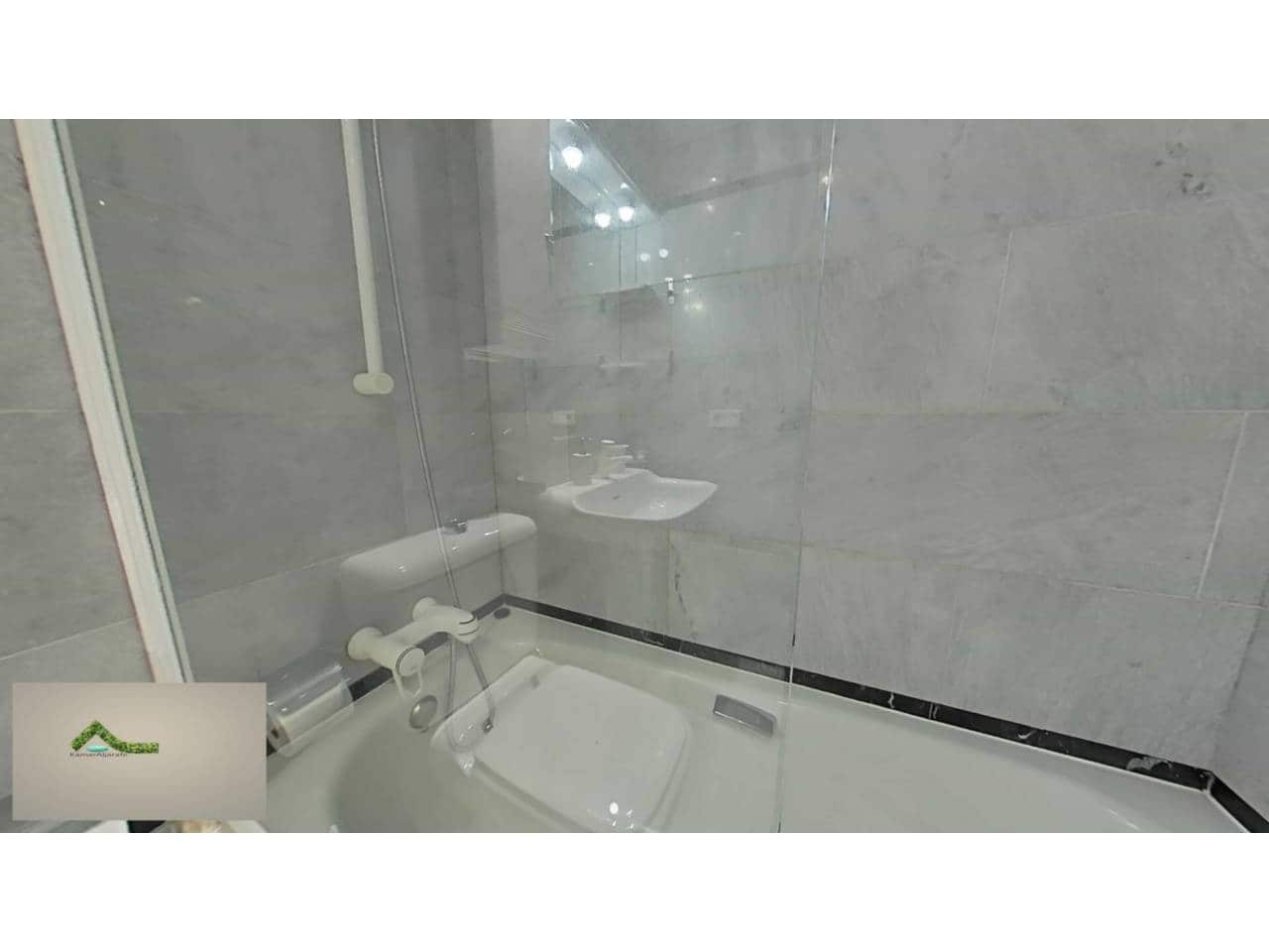 3 sypialnia Mieszkanie do wynajęcia w Marbella z basenem garażem - 2 400 € (Ref: 9421922)