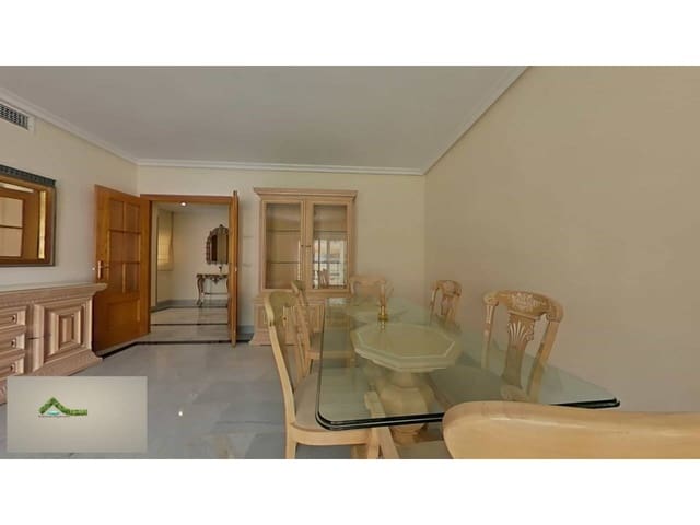 3 makuuhuone Asunto vuokrattavana paikassa Marbella mukana uima-altaan 
autotalli - 2 400 € (Ref: 9421922)