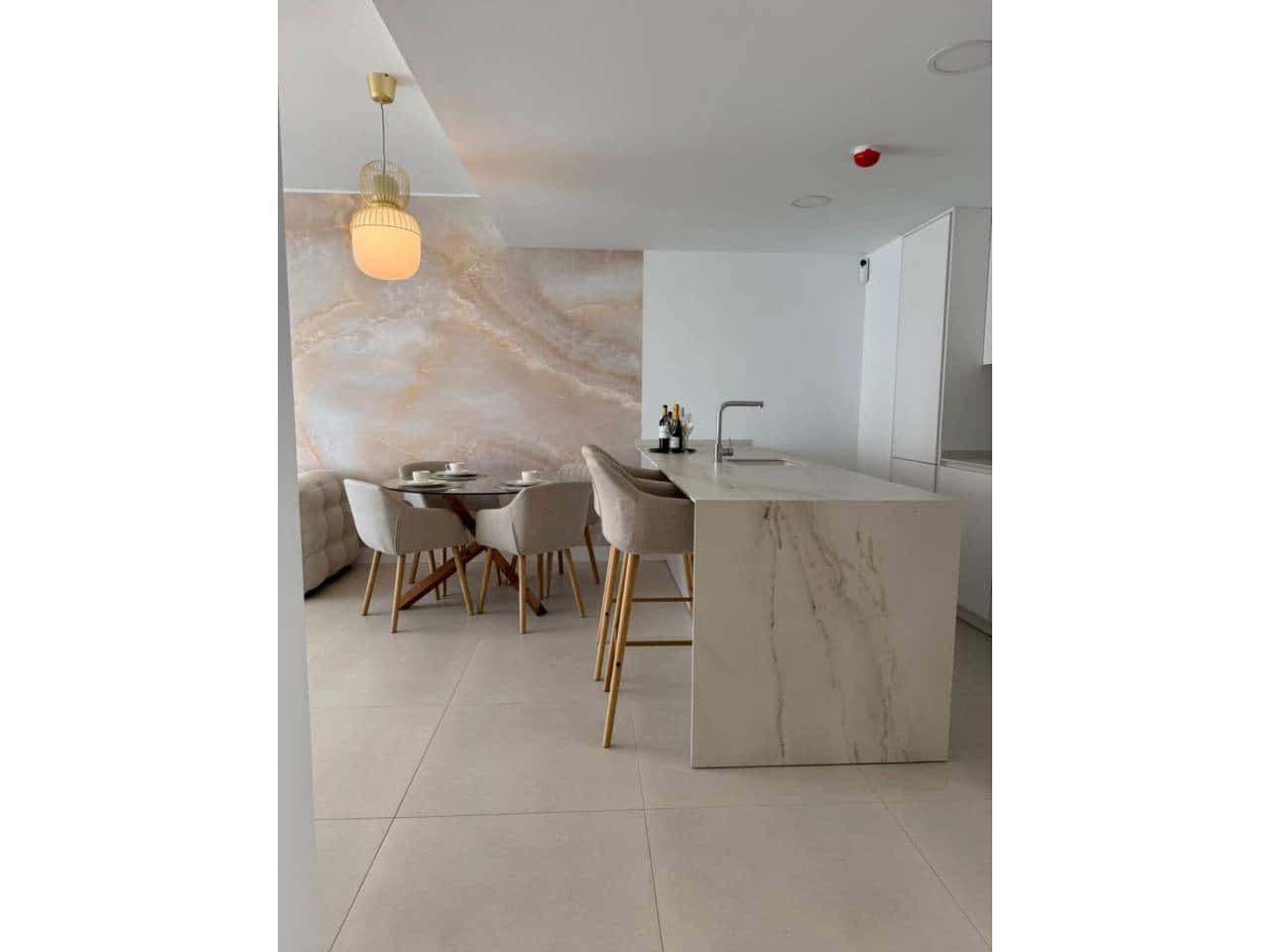 2 bedroom Flat for rent in Fuengirola with pool garage - € 2,500 (Ref: 9426917)