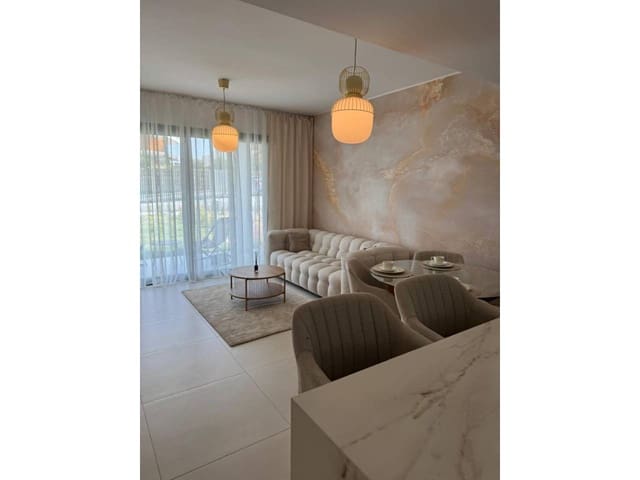 2 bedroom Flat for rent in Fuengirola with pool garage - € 2,500 (Ref: 9426917)