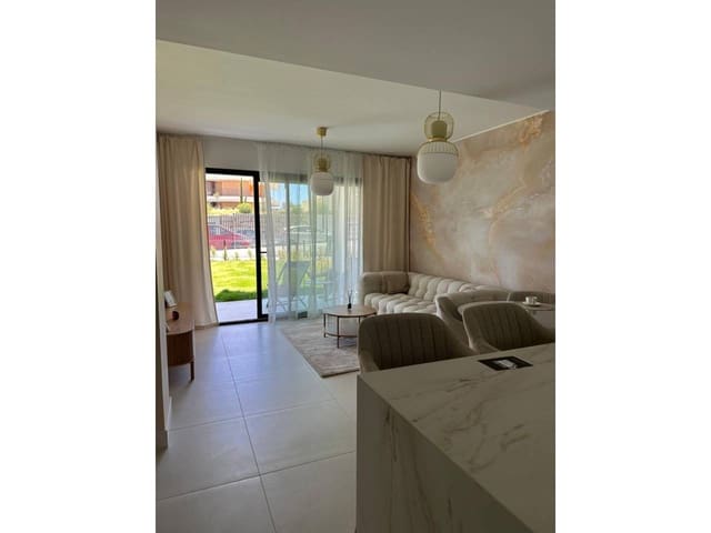 2 bedroom Flat for rent in Fuengirola with pool garage - € 2,500 (Ref: 9426917)