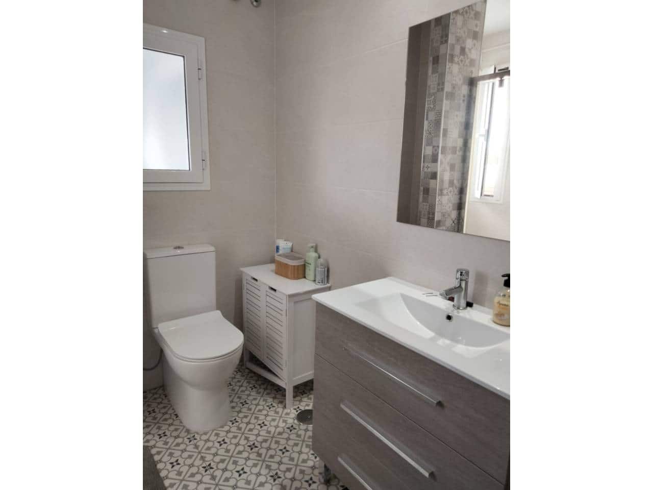 1 soveværelse Lejlighed til leje i Gelves - € 750 (Ref: 9429528)