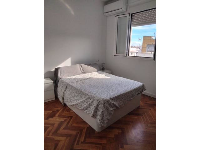 1 soveværelse Lejlighed til leje i Gelves - € 750 (Ref: 9429528)