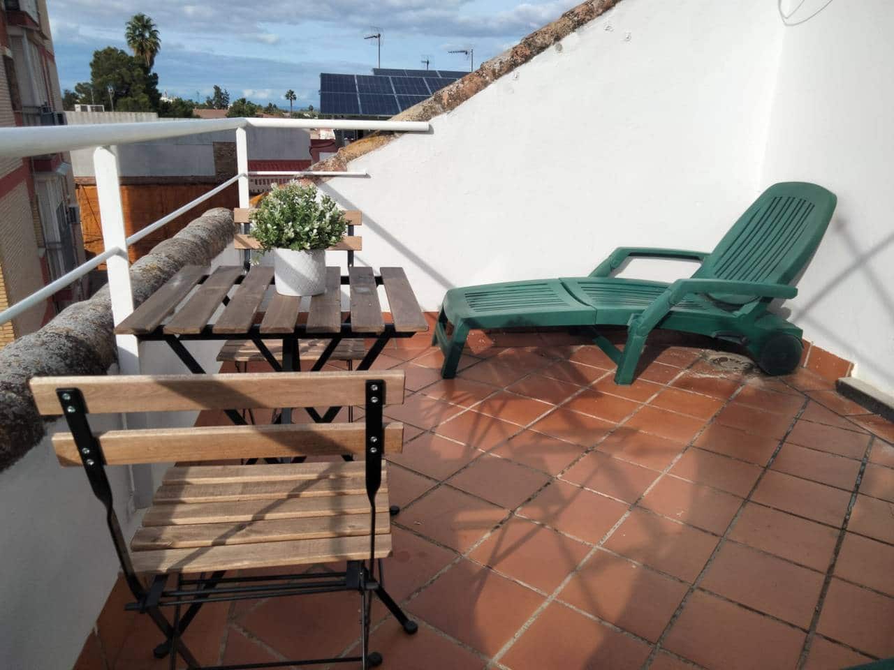 1 soveværelse Lejlighed til leje i Gelves - € 750 (Ref: 9429528)