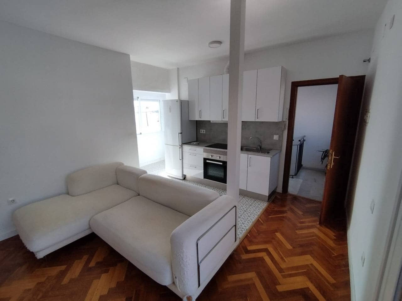 1 soveværelse Lejlighed til leje i Gelves - € 750 (Ref: 9429528)