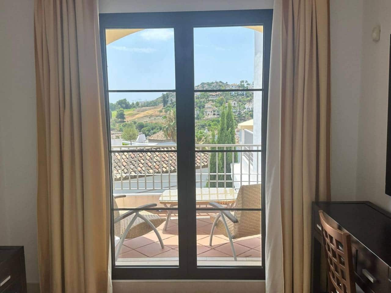 3 makuuhuone Asunto vuokrattavana paikassa Benahavis mukana uima-altaan 
autotalli - 1 800 € (Ref: 9432902)