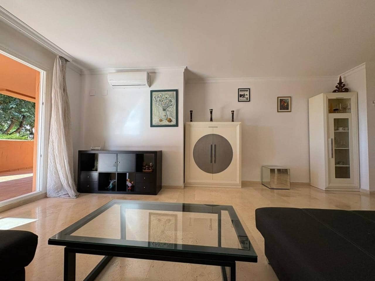 3 makuuhuone Asunto vuokrattavana paikassa Elviria mukana uima-altaan 
autotalli - 2 000 € (Ref: 9432903)