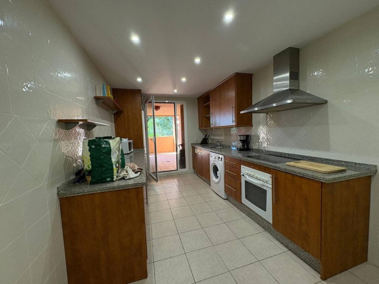 3 makuuhuone Asunto vuokrattavana paikassa Elviria mukana uima-altaan 
autotalli - 2 000 € (Ref: 9432903)