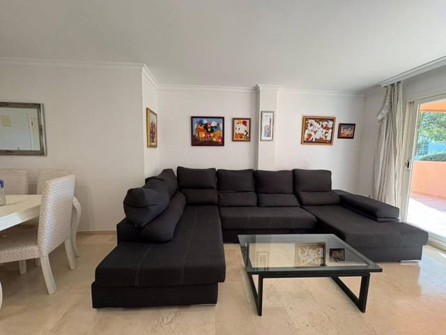 3 makuuhuone Asunto vuokrattavana paikassa Elviria, Marbella mukana uima-altaan 
autotalli - 2 000 € (Ref: 9432903)