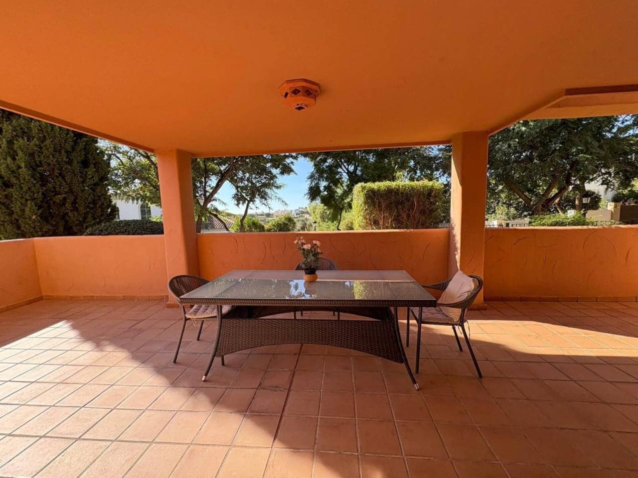 3 makuuhuone Asunto vuokrattavana paikassa Elviria mukana uima-altaan 
autotalli - 2 000 € (Ref: 9432903)