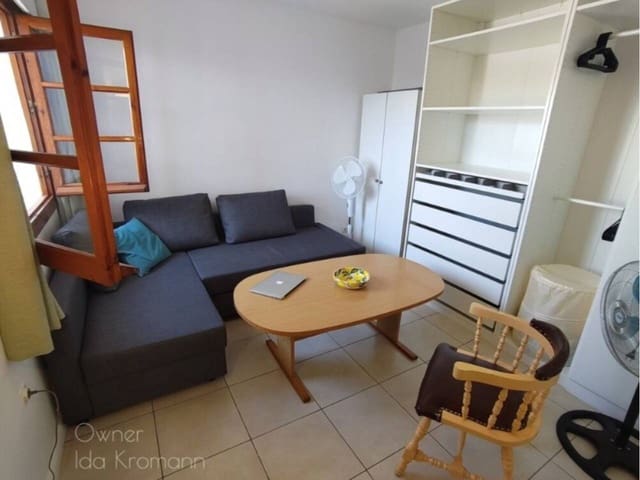 2 soveværelse Lejlighed til leje i Mijas med swimmingpool - € 1.200 (Ref: 9445860)