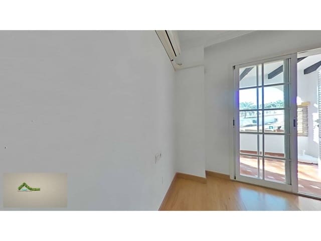 4 Zimmer Reihenhaus zu vermieten in Marbella mit Pool Garage - 4.500 € (Ref: 9448855)