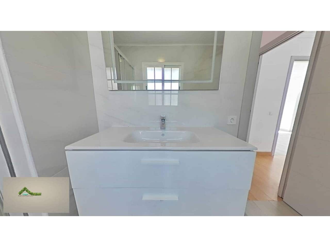 4 soveværelse Rækkehus til leje i Marbella med swimmingpool garage - € 4.500 (Ref: 9448855)