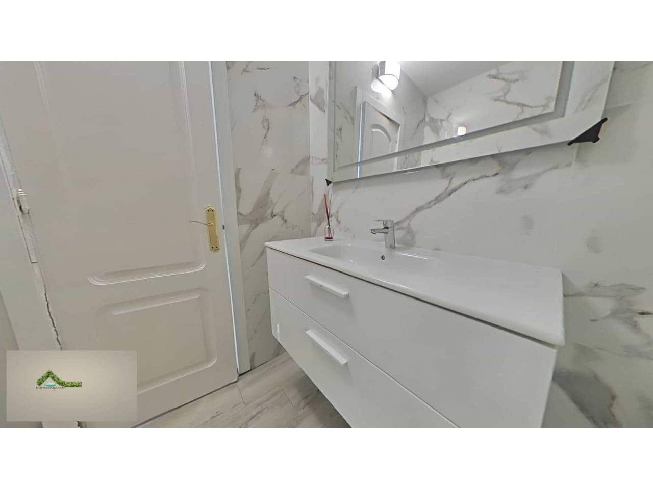 4 soveværelse Rækkehus til leje i Marbella med swimmingpool garage - € 4.500 (Ref: 9448855)