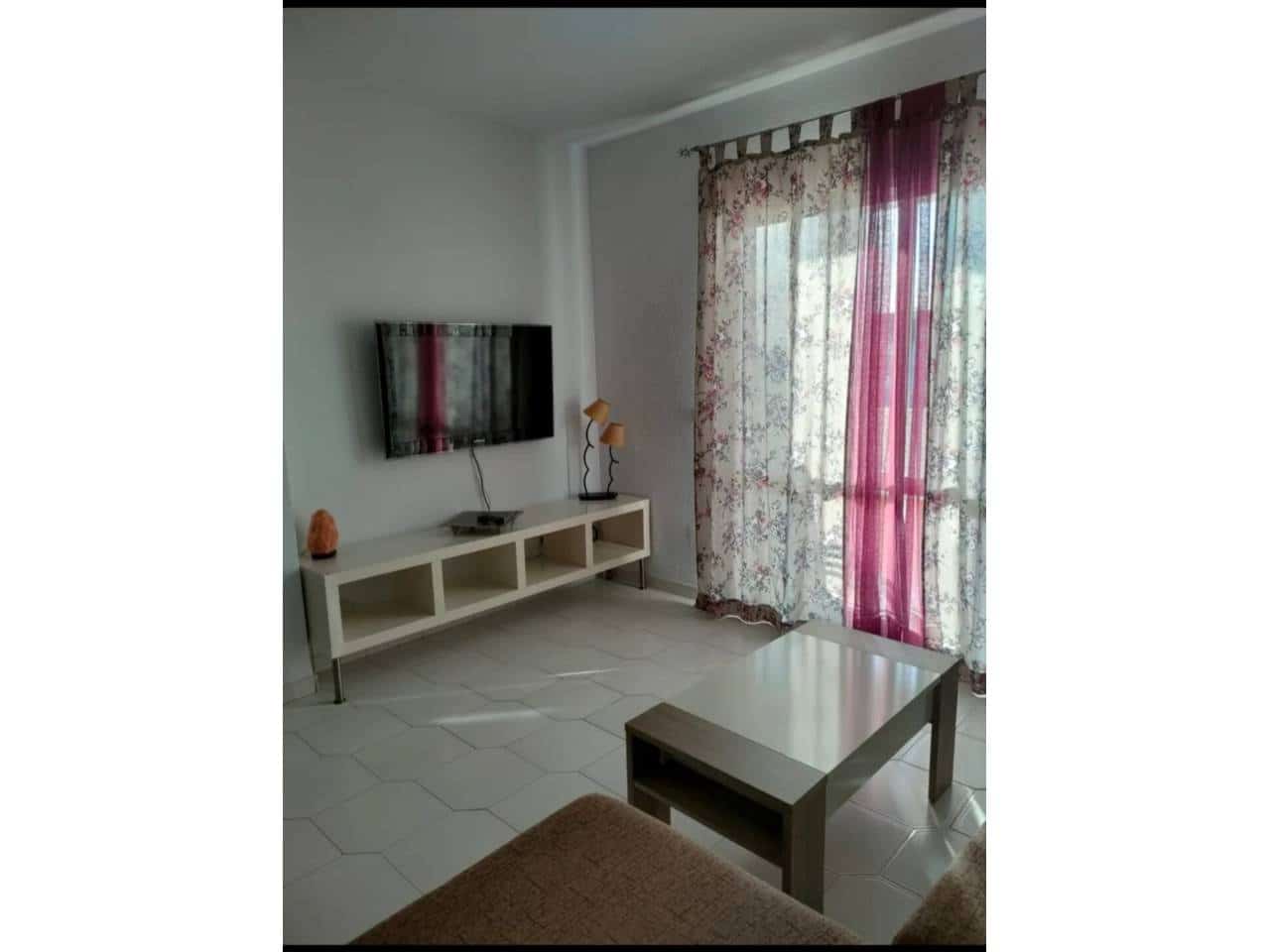 2 soveværelse Lejlighed til leje i Mijas med swimmingpool - € 1.100 (Ref: 9451755)