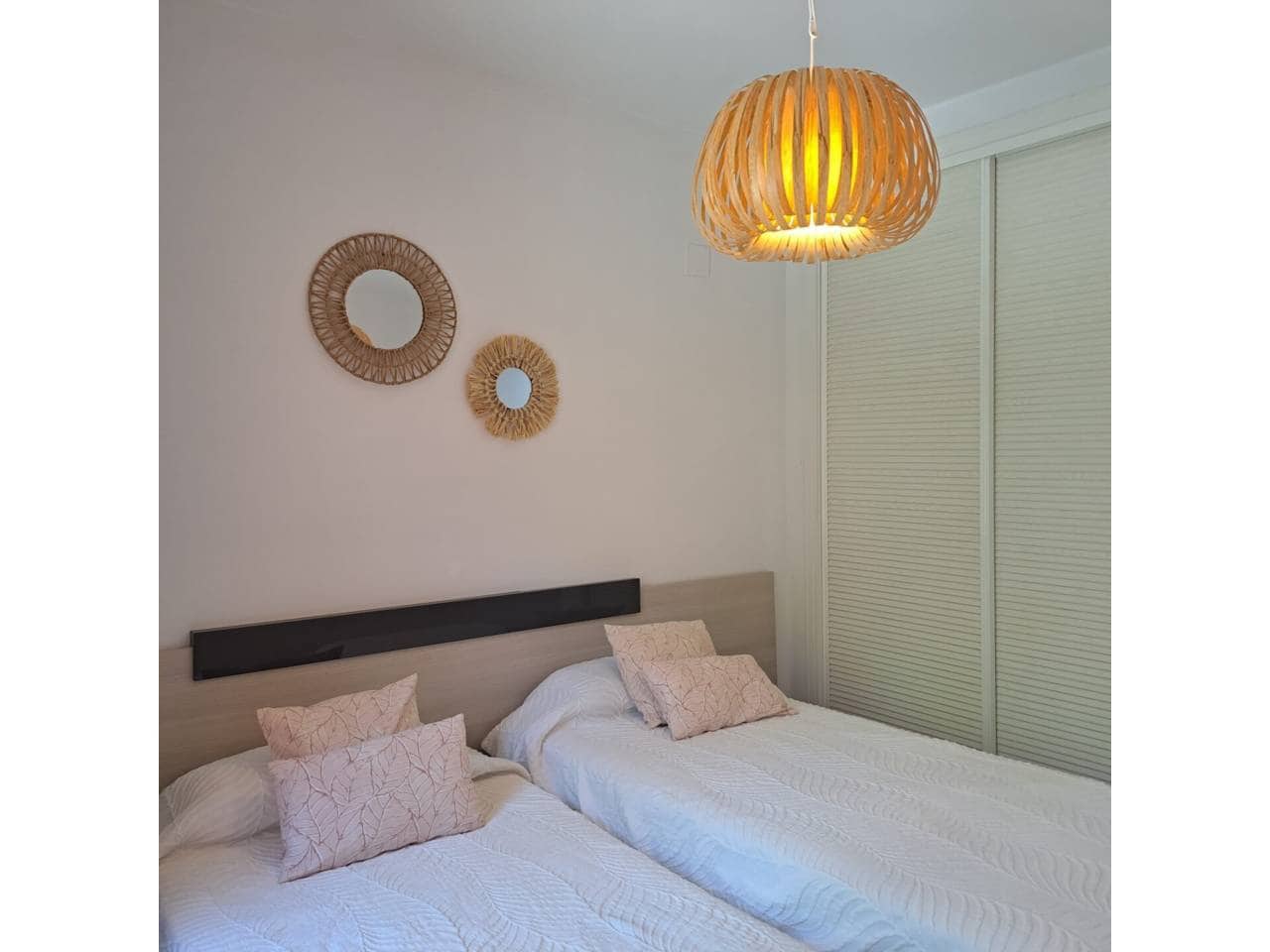 2 soveværelse Lejlighed til leje i Marbella med swimmingpool garage - € 2.300 (Ref: 9452514)