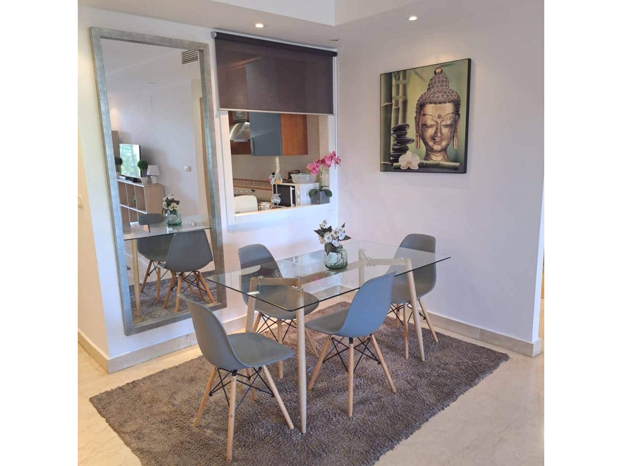 2 soveværelse Lejlighed til leje i Marbella med swimmingpool garage - € 2.300 (Ref: 9452514)