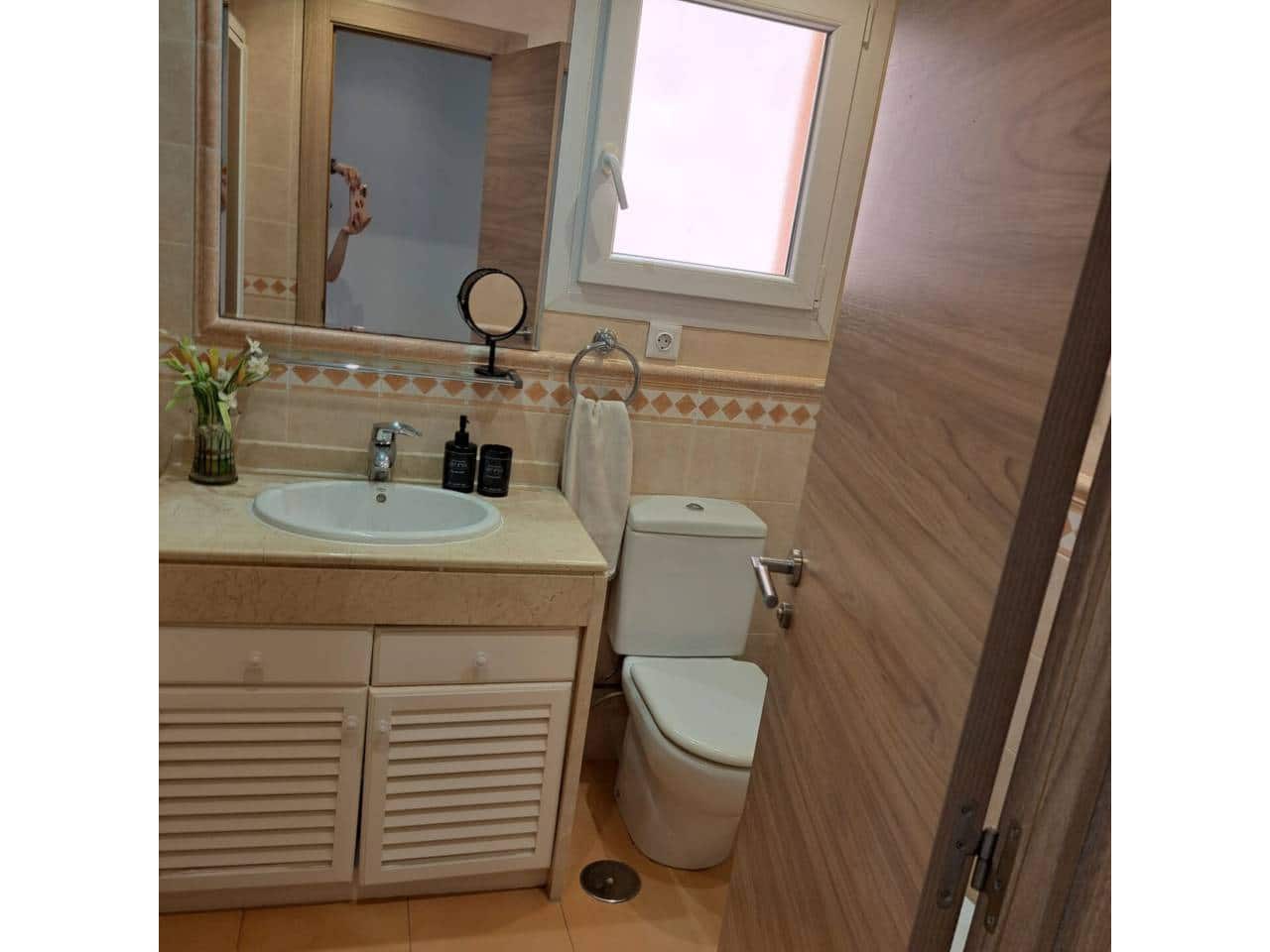 2 soveværelse Lejlighed til leje i Marbella med swimmingpool garage - € 2.300 (Ref: 9452514)