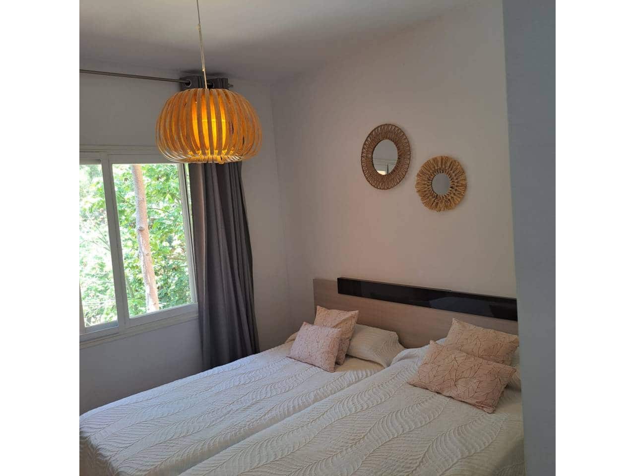 2 soveværelse Lejlighed til leje i Marbella med swimmingpool garage - € 2.300 (Ref: 9452514)