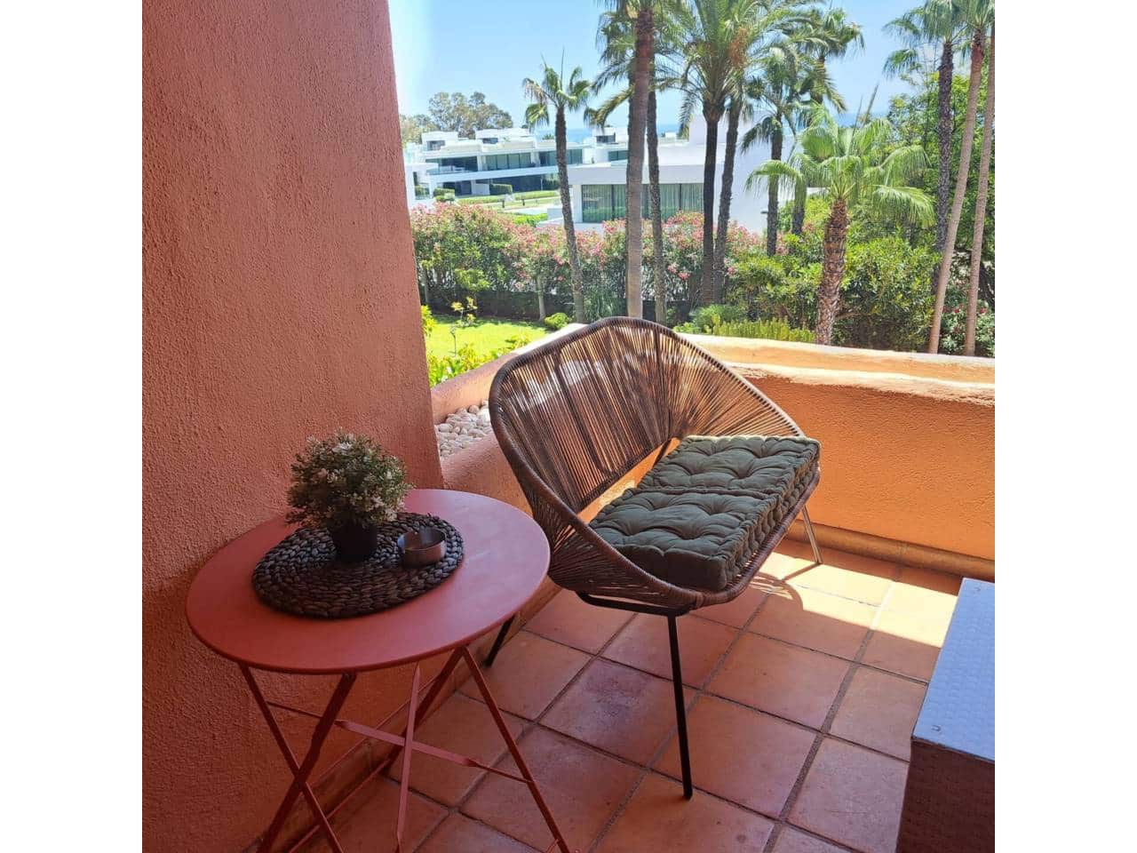 2 soveværelse Lejlighed til leje i Marbella med swimmingpool garage - € 2.300 (Ref: 9452514)