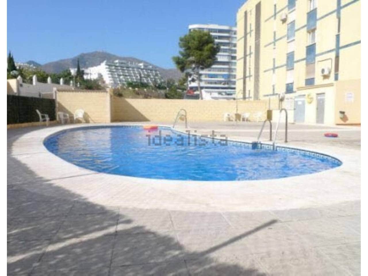 Appartement de 1 chambre à louer à Fuengirola avec piscine garage - 950 € (Ref: 9460960)