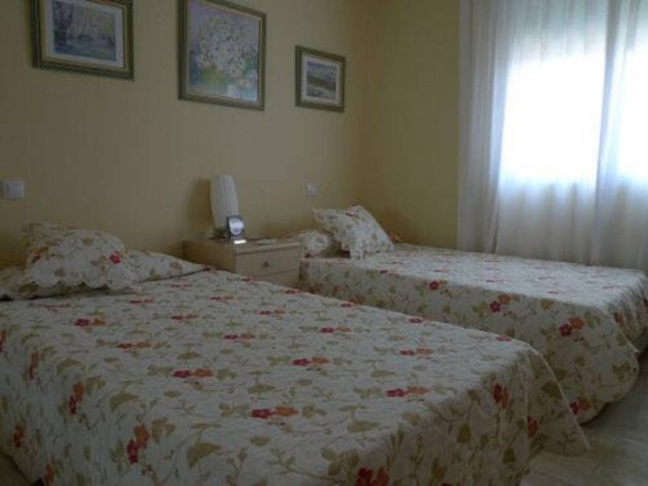 Appartement de 1 chambre à louer à Fuengirola avec piscine garage - 950 € (Ref: 9460960)