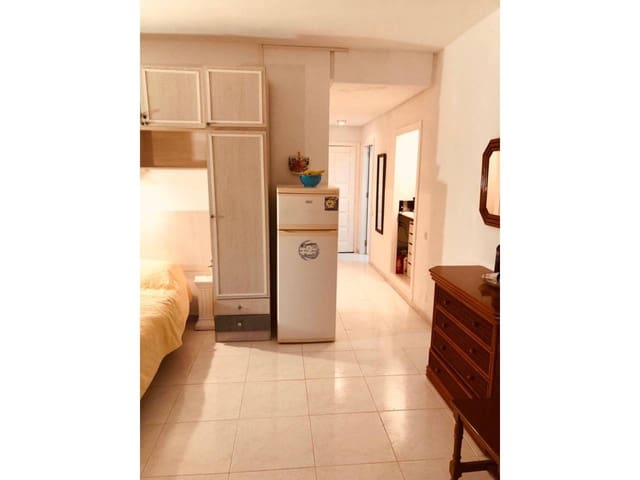 1 soveværelse Studio til leje i Elviria, Marbella - € 950 (Ref: 9465242)