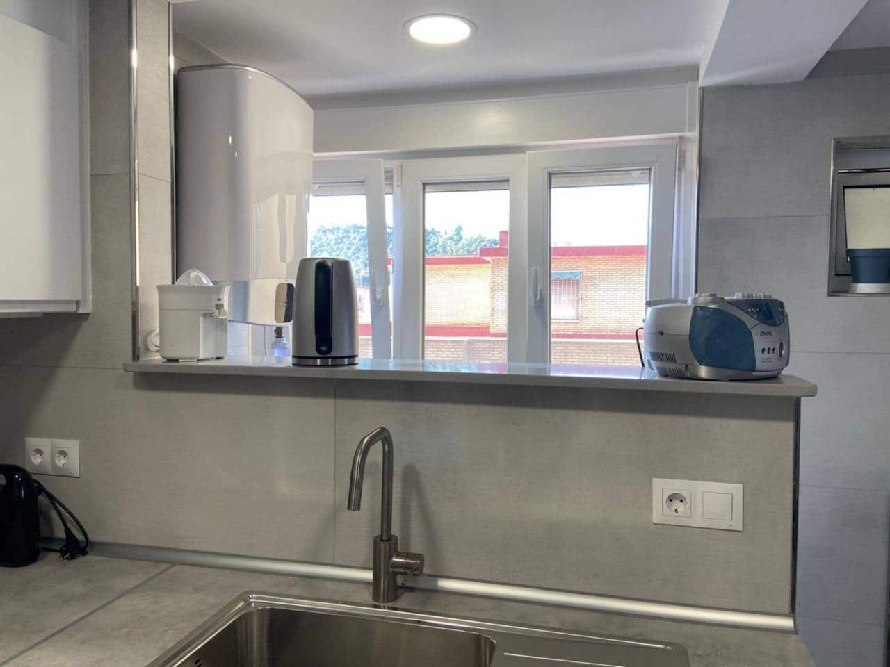 Piso de 2 habitaciones en Málaga ciudad en alquiler - 1.250 € (Ref: 9473683)