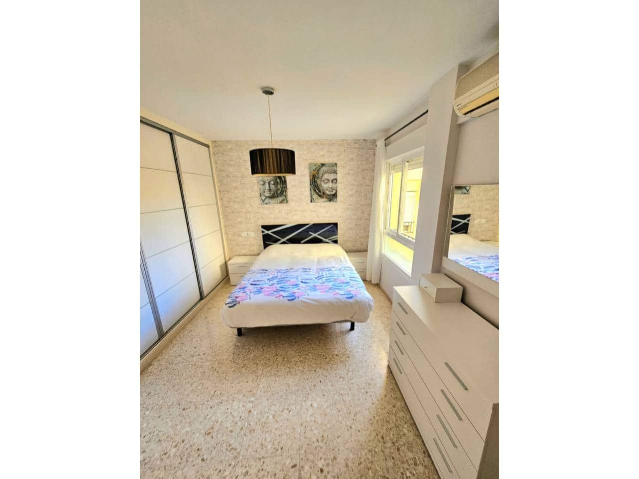 Piso de 2 habitaciones en Málaga ciudad en alquiler - 1.300 € (Ref: 9473684)