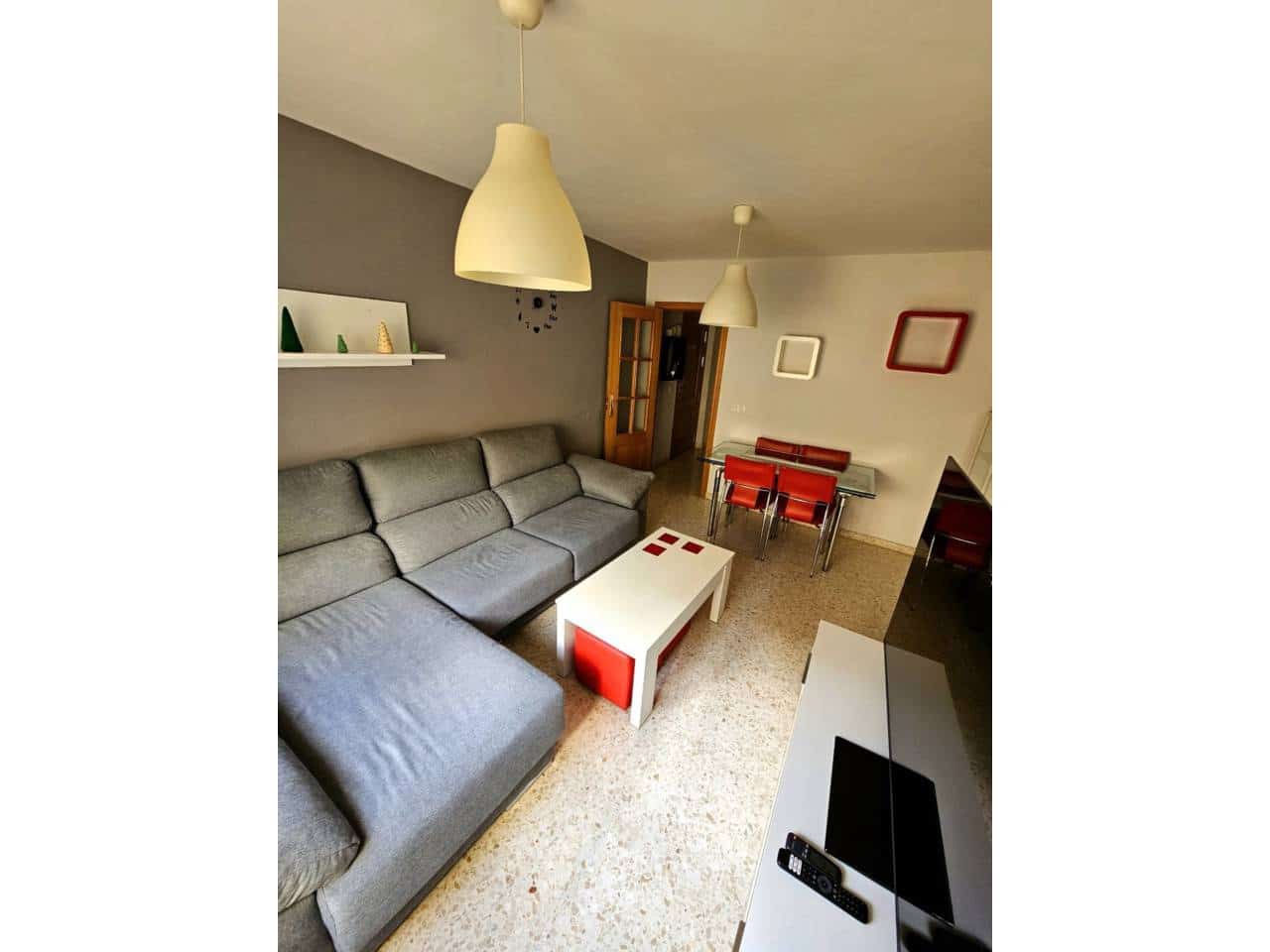 Piso de 2 habitaciones en Málaga ciudad en alquiler - 1.300 € (Ref: 9473684)