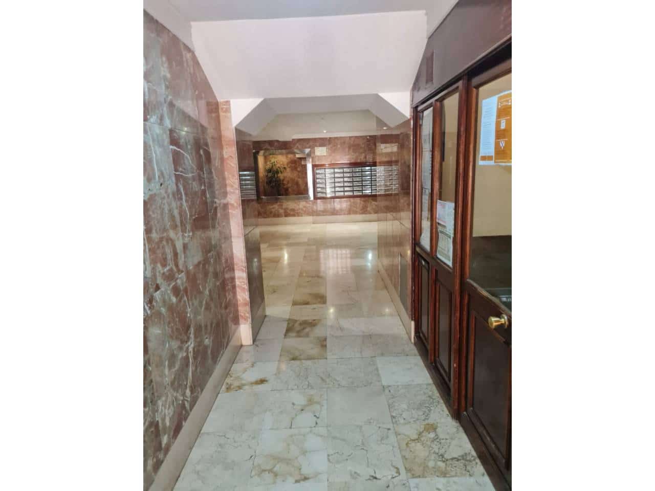 3 sovrum Lägenhet att hyra i Malaga stad - 1 300 € (Ref: 9473685)