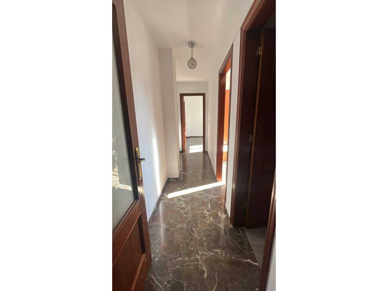3 Zimmer Wohnung zu vermieten in Malaga Stadt - 1.500 € (Ref: 9474635)