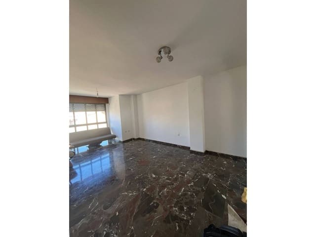 3 soverom Leilighet til leie i Málaga by - € 1 500 (Ref: 9474635)