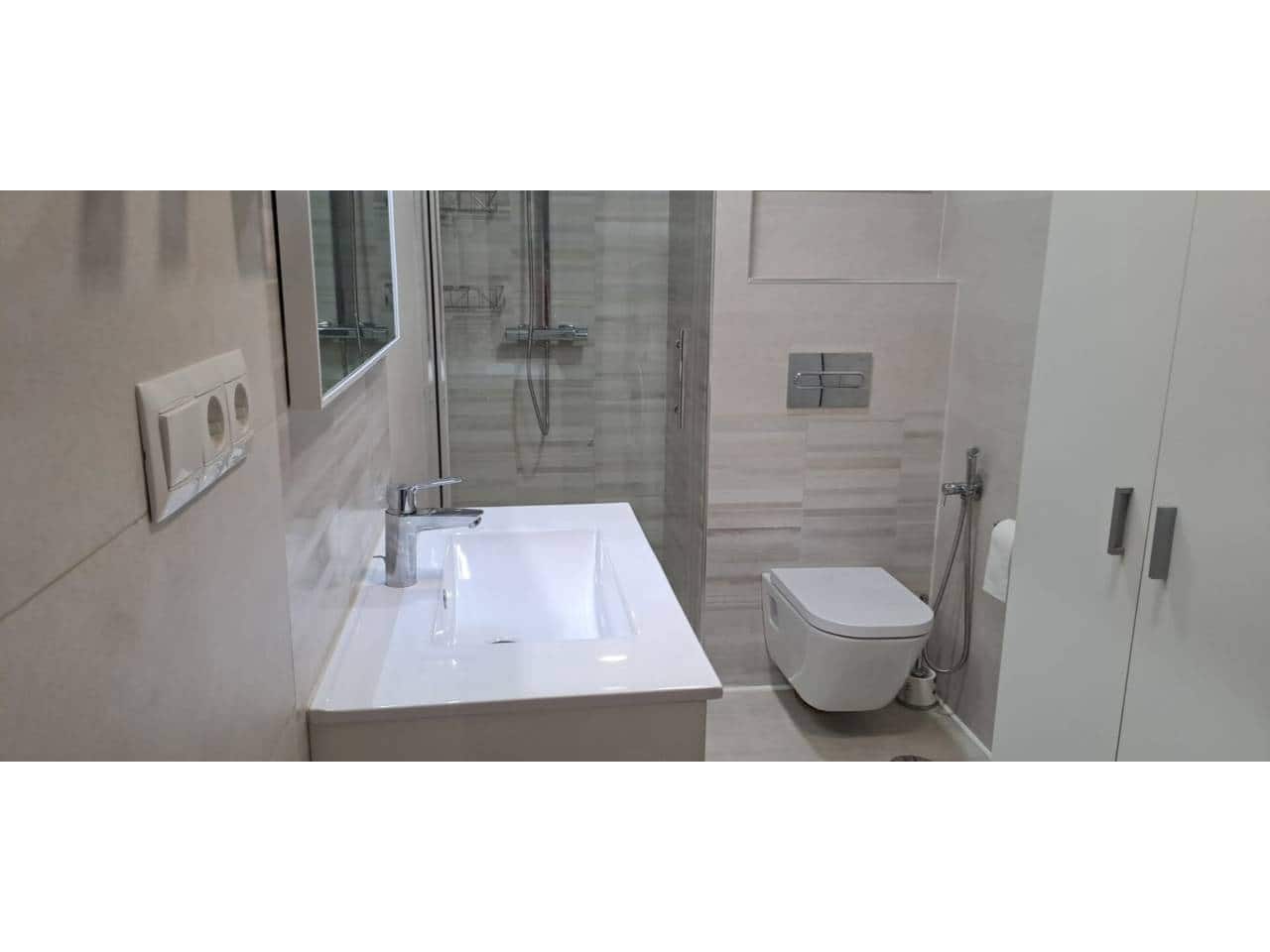 3 Zimmer Wohnung zu vermieten in Malaga Stadt mit Garage - 1.500 € (Ref: 9474636)