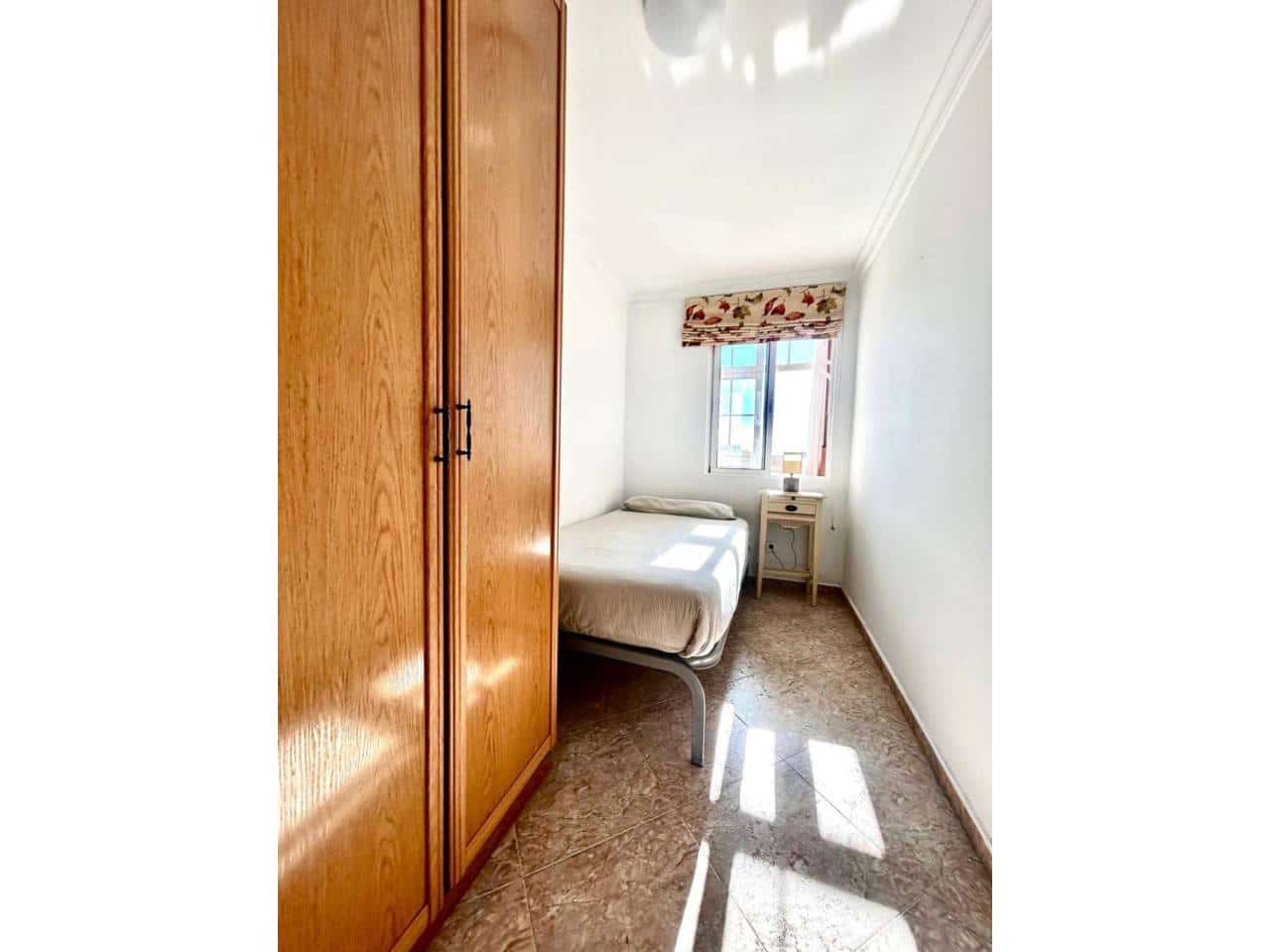 4 bedroom Flat for rent in Malaga city - € 2,000 (Ref: 9485039)