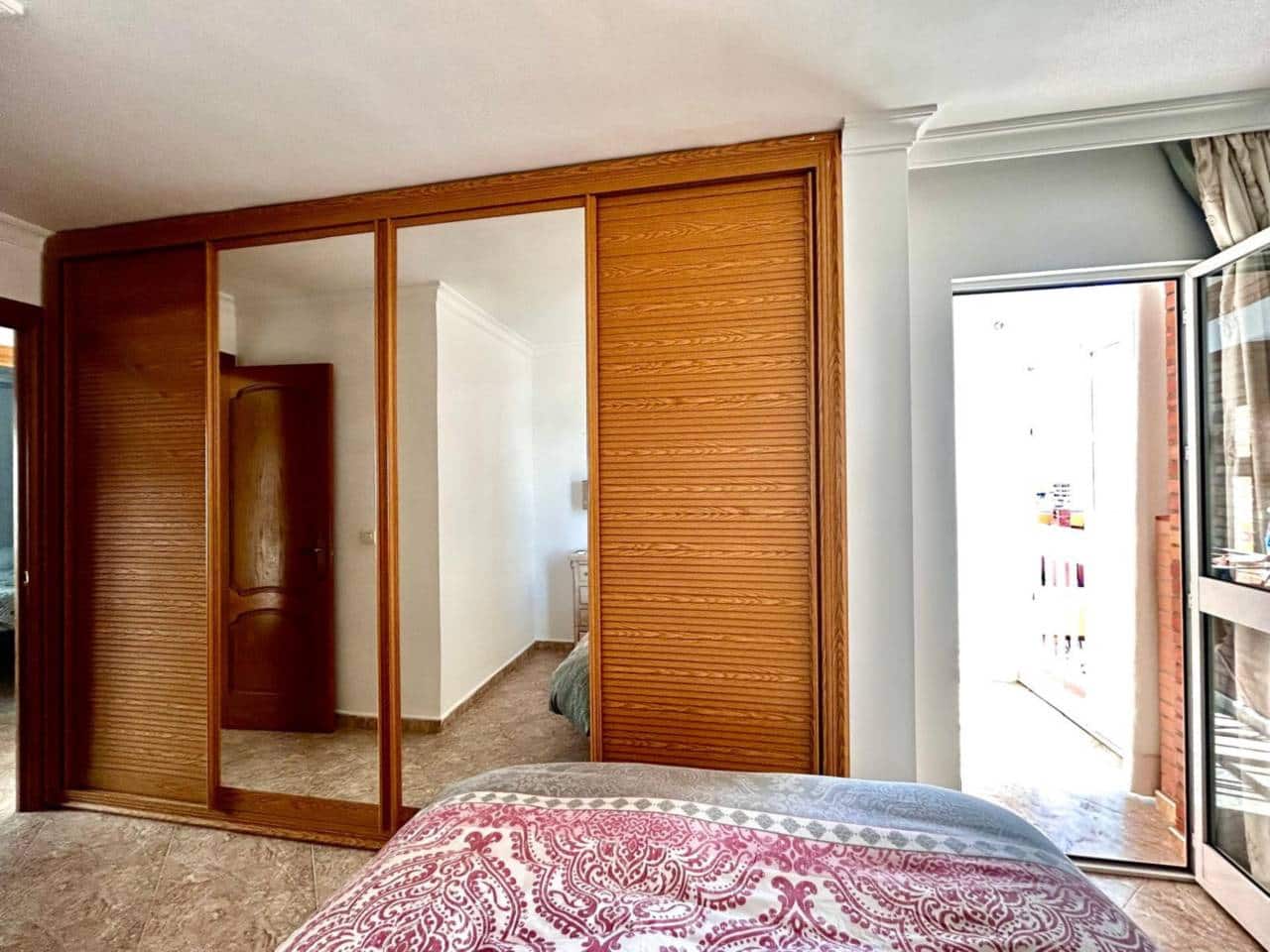 4 bedroom Flat for rent in Malaga city - € 2,000 (Ref: 9485039)