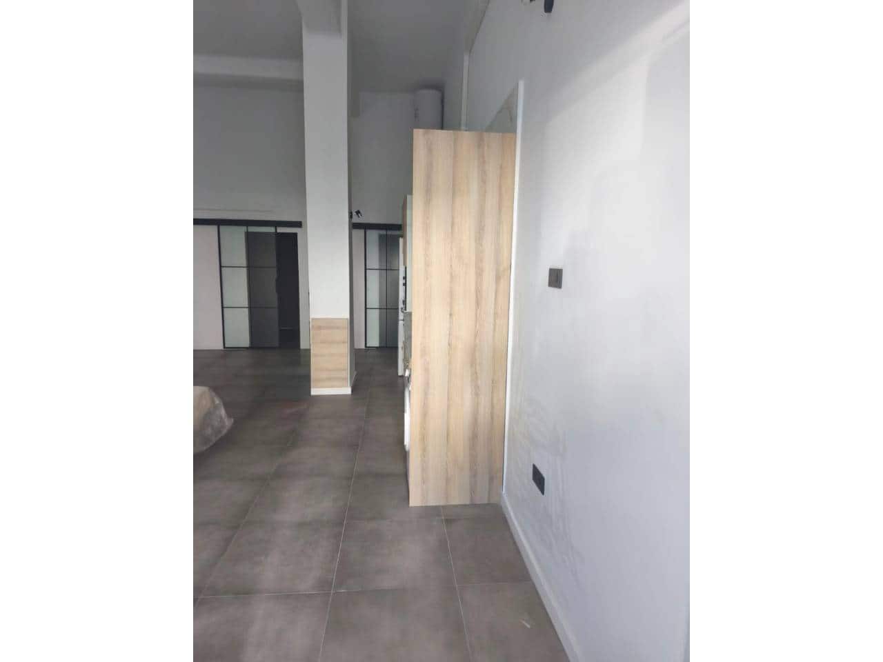 Ullakkoasunto vuokrattavana paikassa Malaga kaupunki - 900 € (Ref: 9486621)