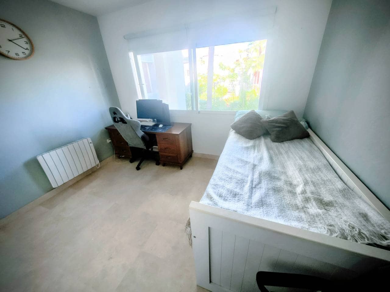 2 slaapkamer Flat te huur in Benahavis met zwembad garage - € 2.500 (Ref: 9488079)