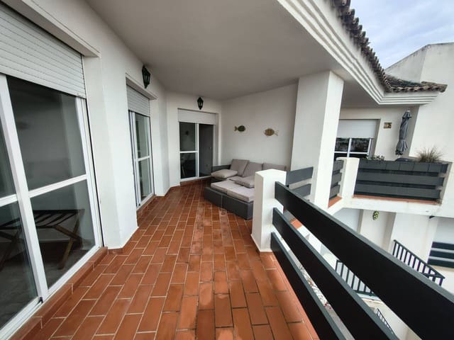 3 Zimmer Wohnung zu vermieten in Marbella mit Pool Garage - 2.800 € (Ref: 9488080)