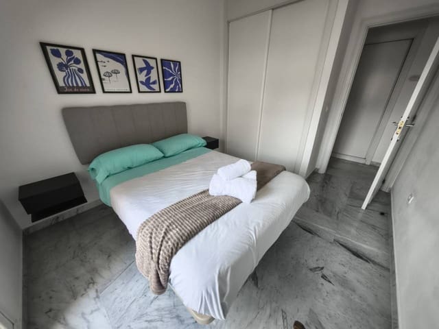 3 Zimmer Wohnung zu vermieten in Marbella mit Pool Garage - 2.800 € (Ref: 9488080)