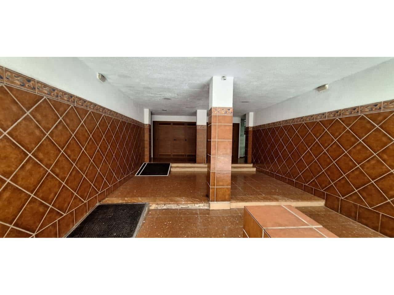 2 sypialnia Mieszkanie do wynajęcia w Miasto Malaga - 1 050 € (Ref: 9488082)