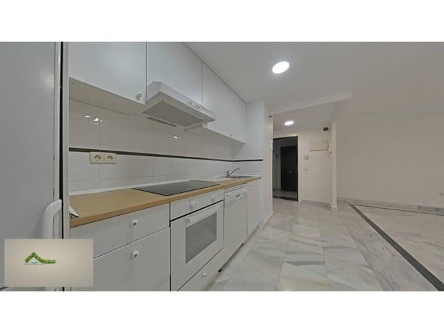 2 soveværelse Lejlighed til leje i Marbella med swimmingpool garage - € 1.700 (Ref: 9518264)