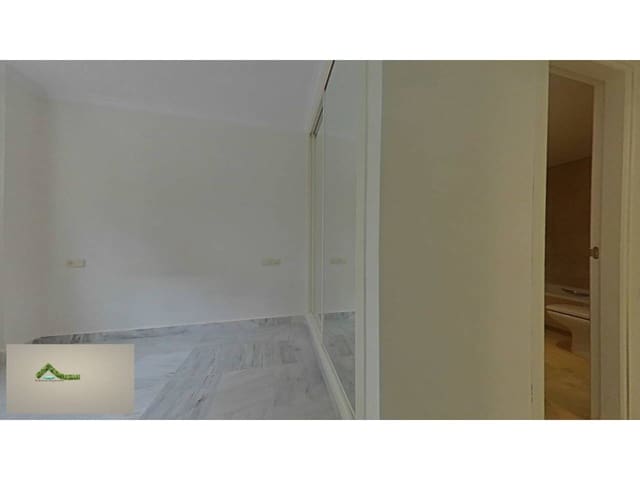 2 soveværelse Lejlighed til leje i Marbella med swimmingpool garage - € 1.700 (Ref: 9518264)