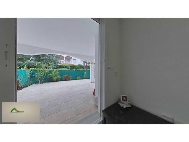 2 soveværelse Lejlighed til leje i Marbella med swimmingpool garage - € 1.700 (Ref: 9518264)