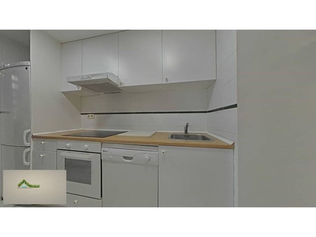 2 soveværelse Lejlighed til leje i Marbella med swimmingpool garage - € 1.700 (Ref: 9518264)