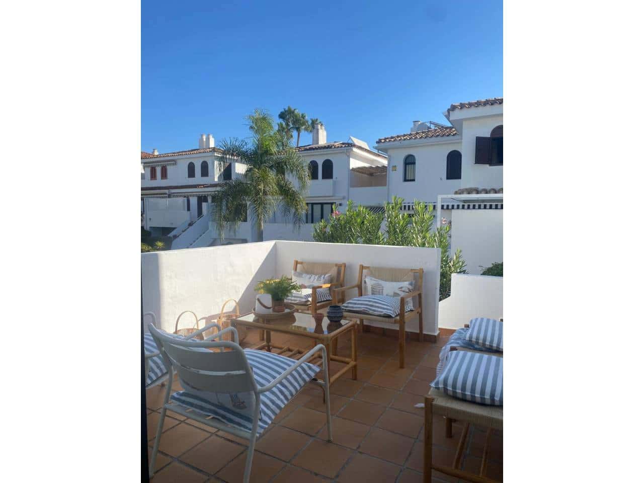 2 quarto Casa em Banda para arrendar em Cancelada com piscina garagem - 2 300 € (Ref: 9526163)